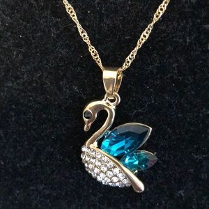 Swan pendant necklace
